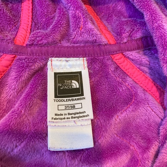Size three reversible North Face Jacket - Picture 3 of 5